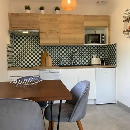 Le Cabanon De Livia Avec Piscine Privee * Cucuron