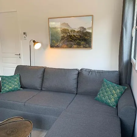 Le Cabanon De Livia Avec Piscine Privee Holiday home Cucuron